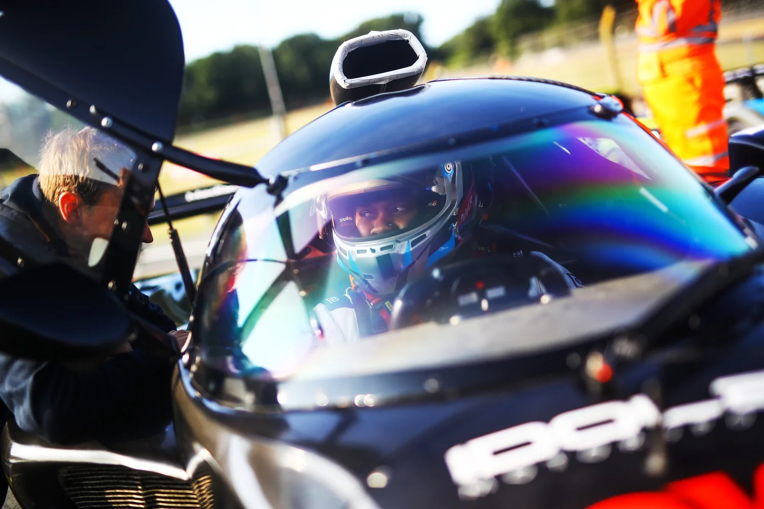 Praga at Brands Hatch — photo 7