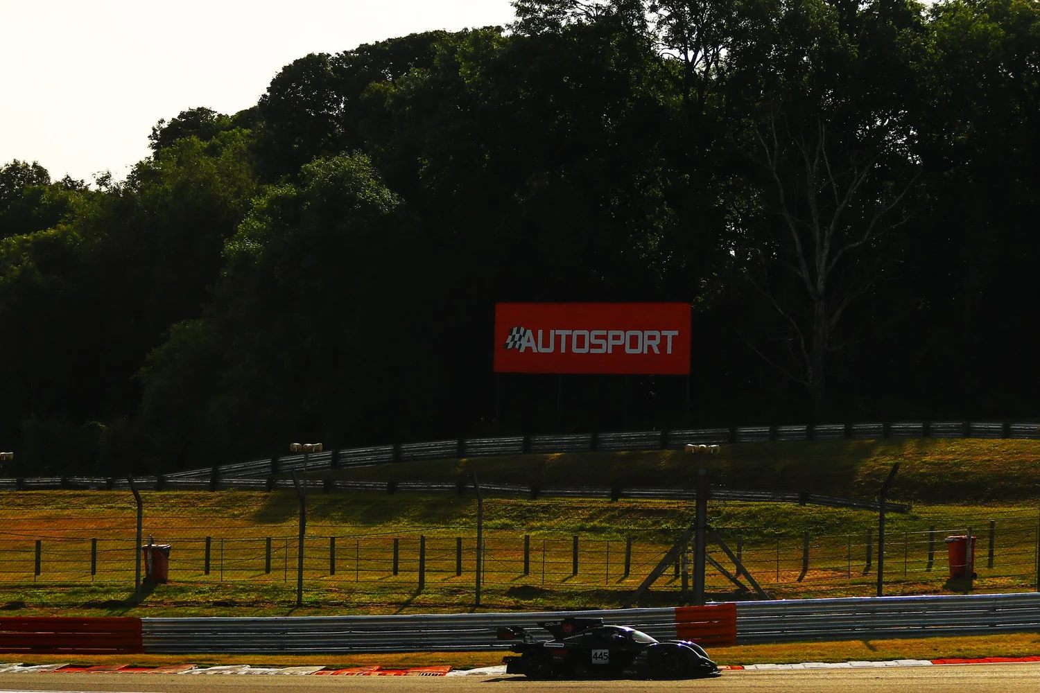 Praga at Brands Hatch — photo 11
