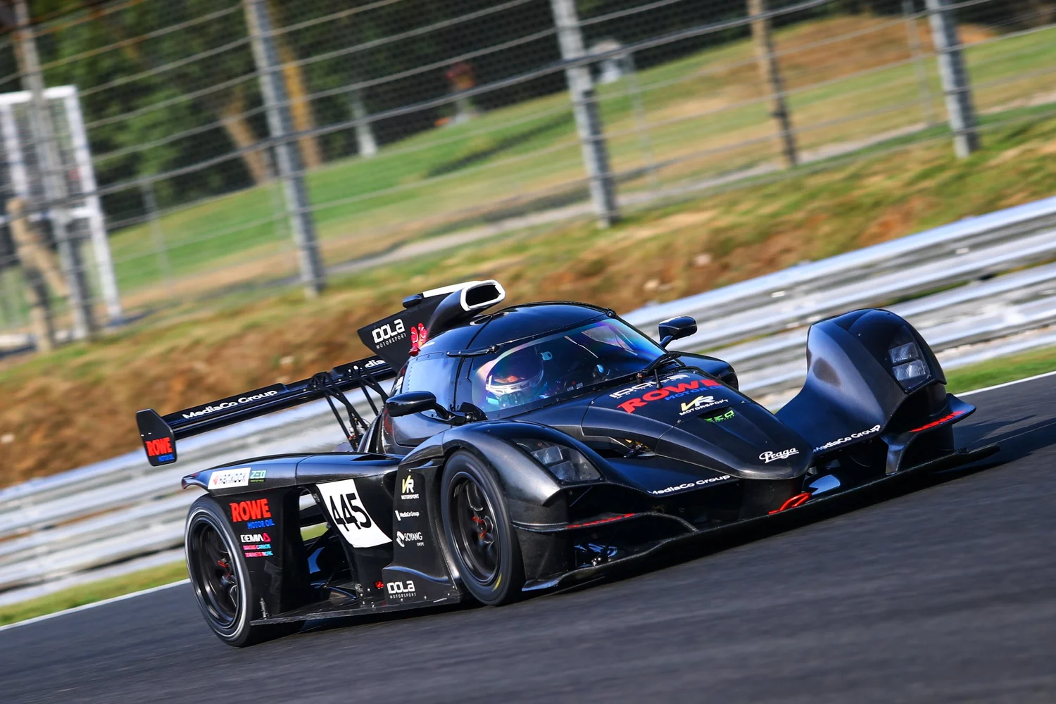Praga at Brands Hatch — photo 16
