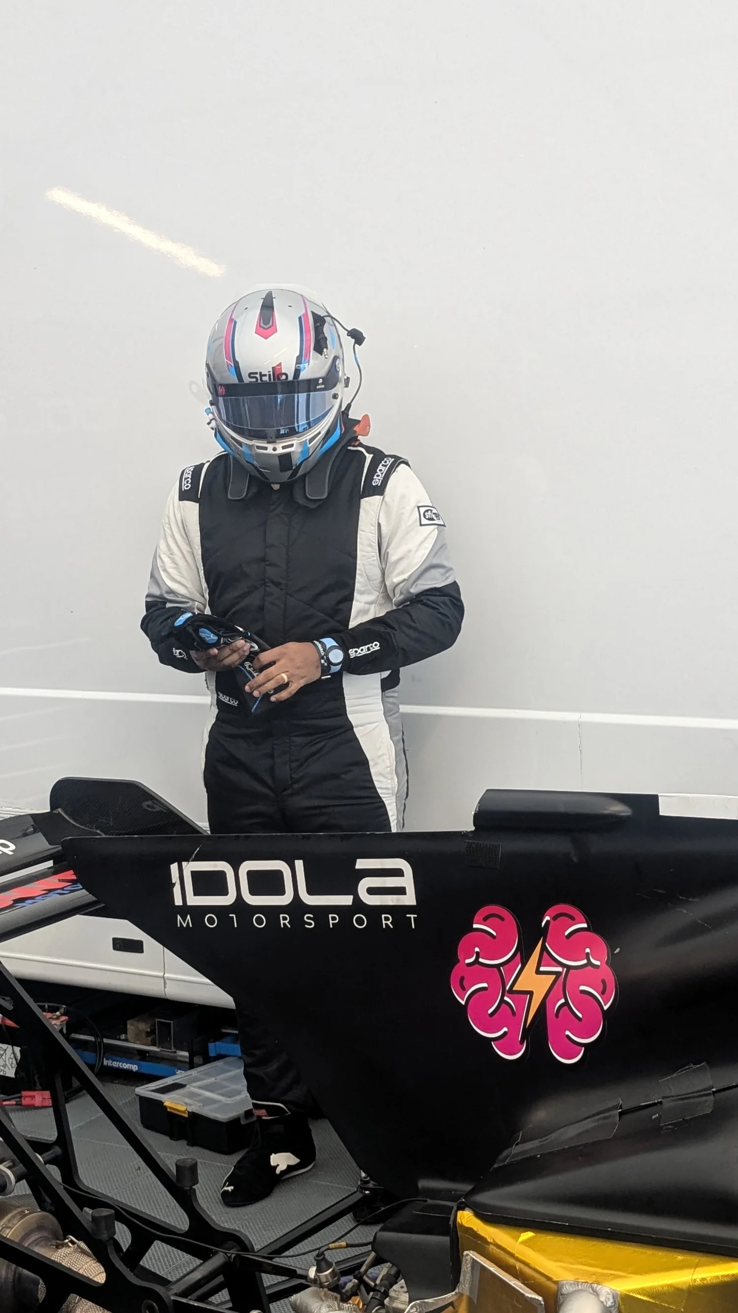 Praga at Brands Hatch — photo 19